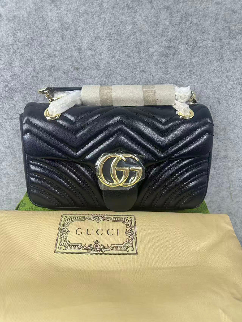 Gucci GG Marmont Matelassé Small Shoulder Bag – Black