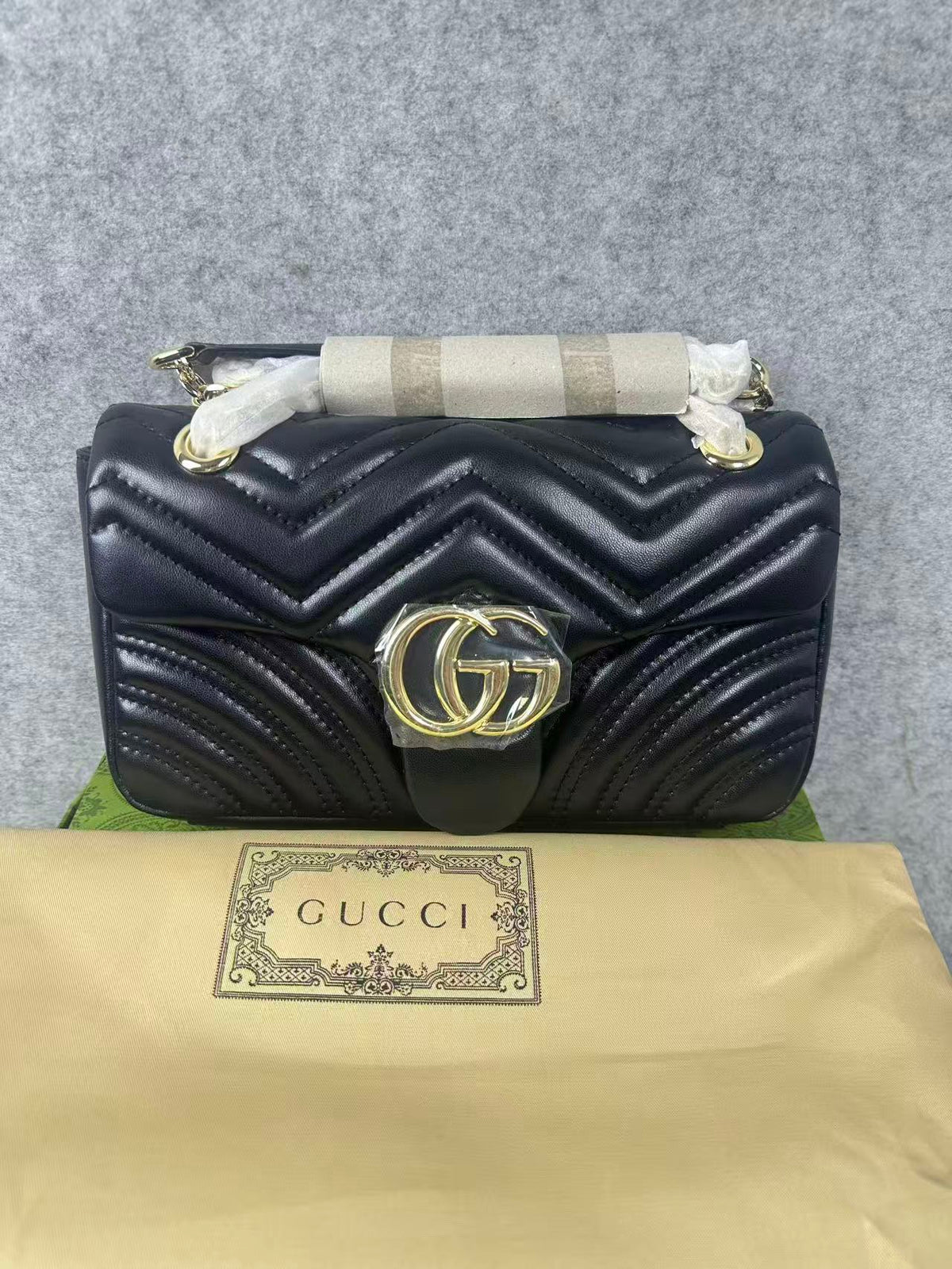Gucci GG Marmont Matelassé Small Shoulder Bag – Black