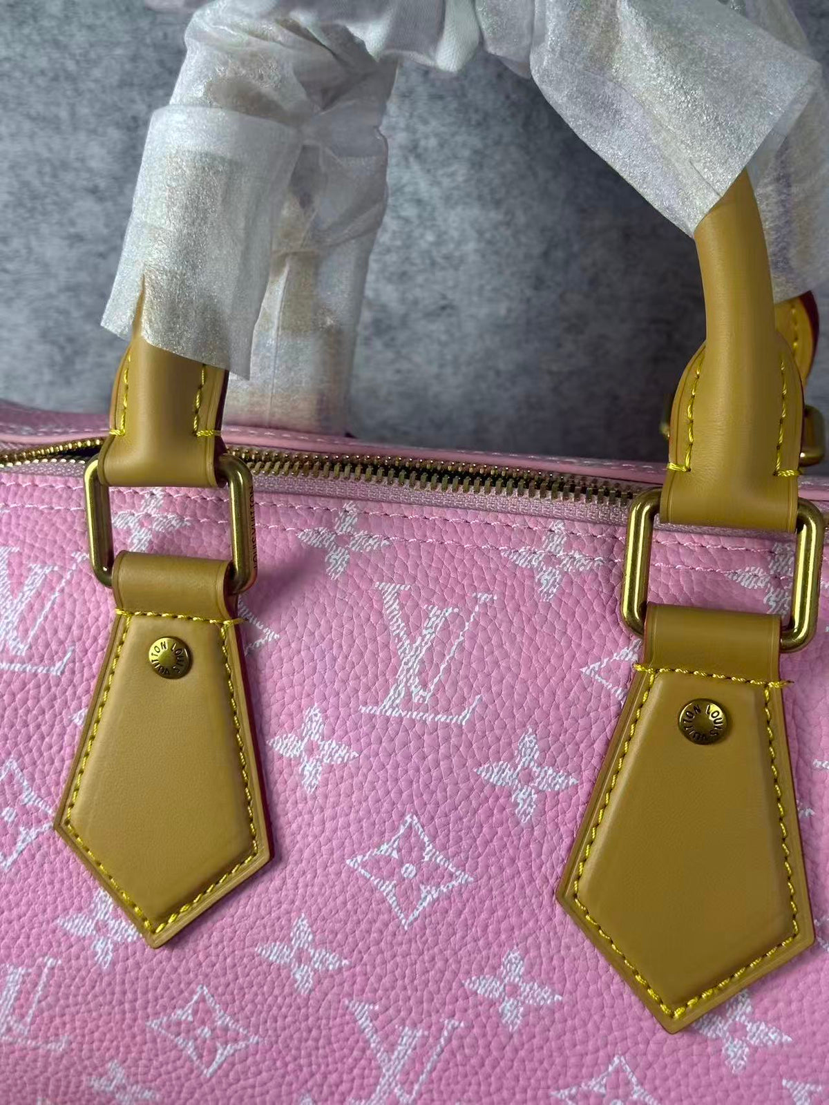 Louis Vuitton Speedy Bandoulière 25 – Pink Monogram Canvas