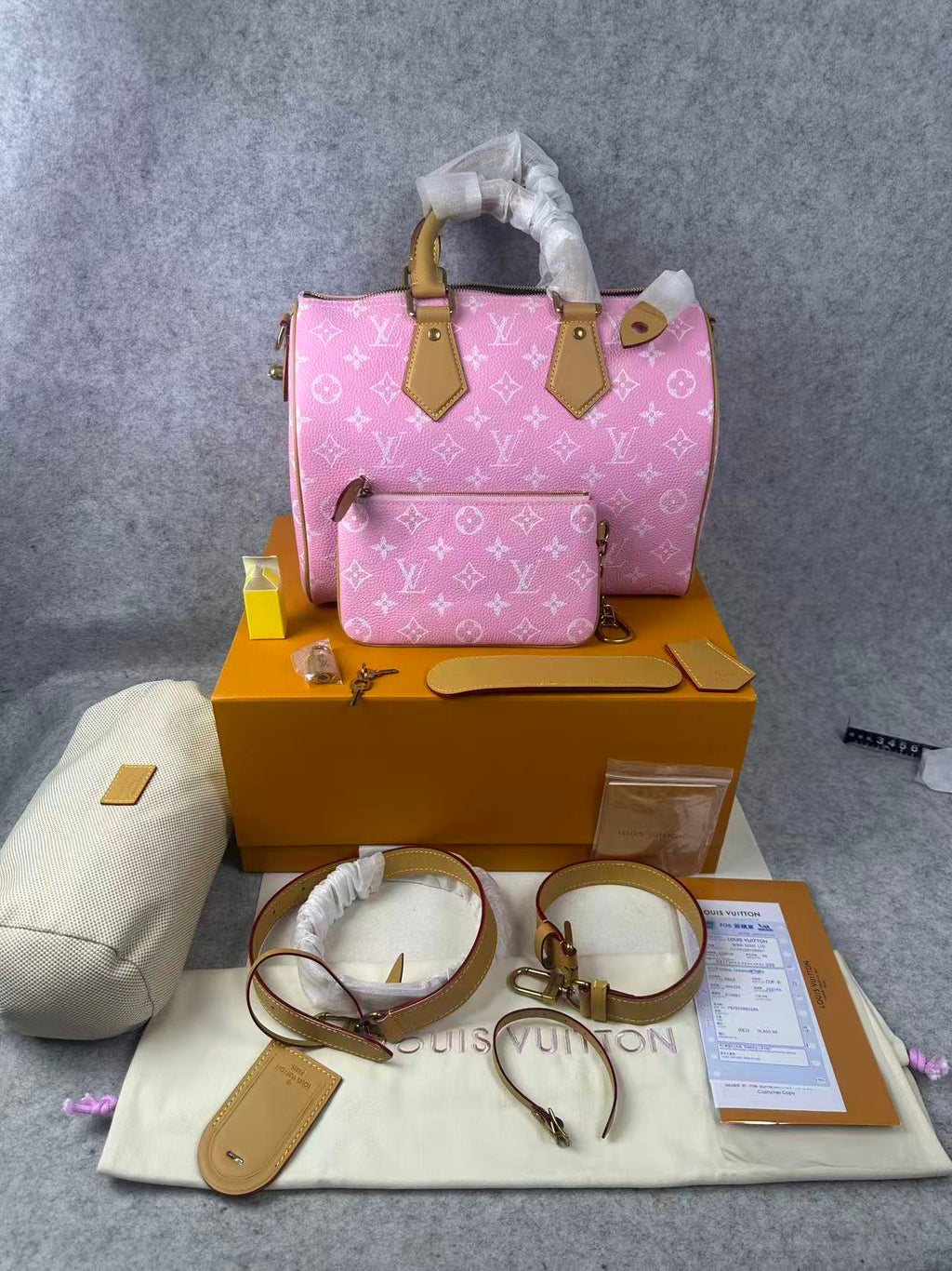Louis Vuitton Speedy Bandoulière 25 – Pink Monogram Canvas