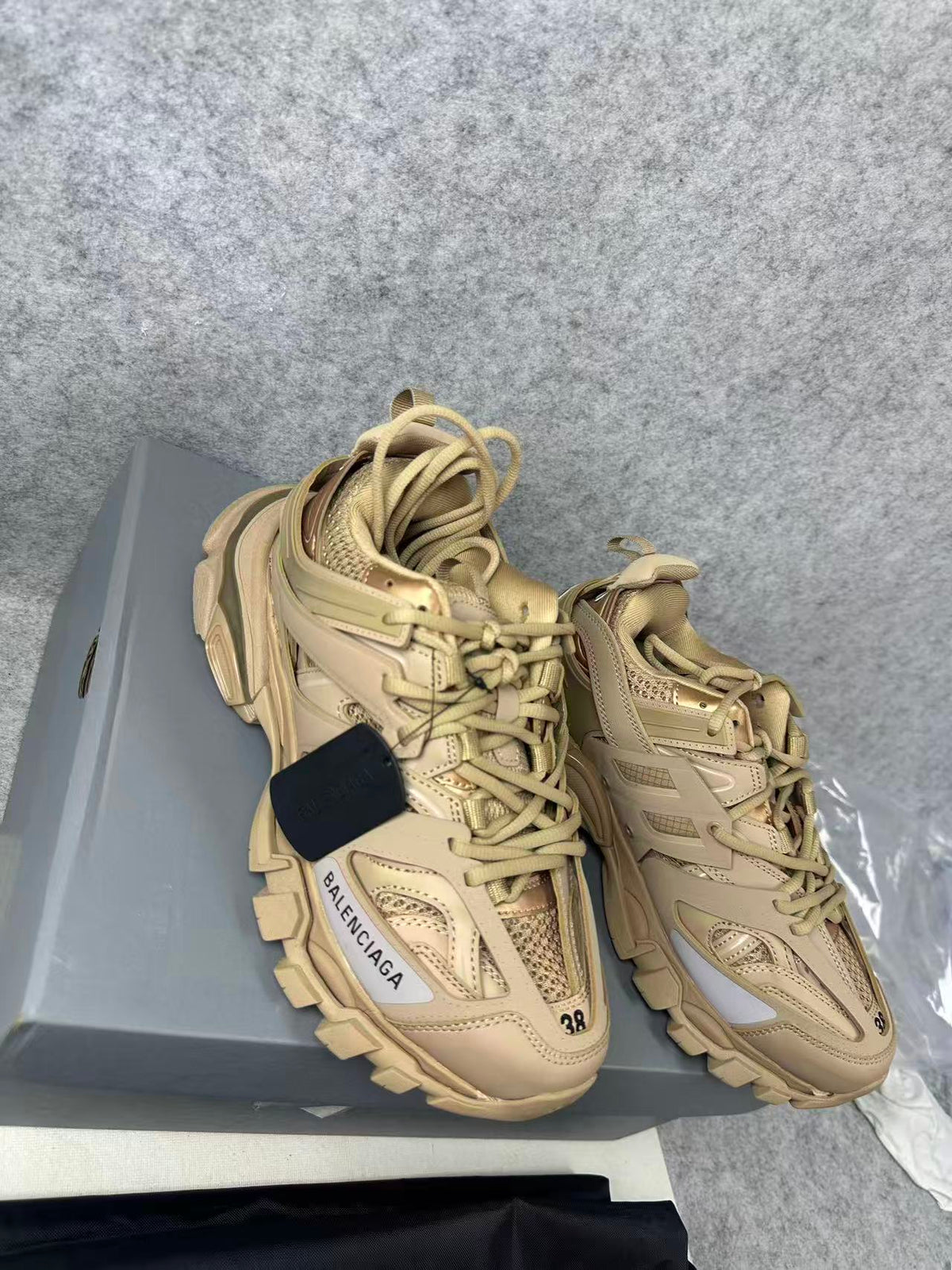 Balenciaga Track Sneaker – Beige