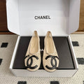 Chanel CC Logo Ballet Flats – Beige/Black