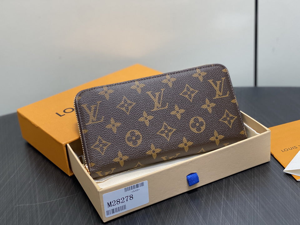 LV Zippy Wallet – Monogram Canvas (M28278)
