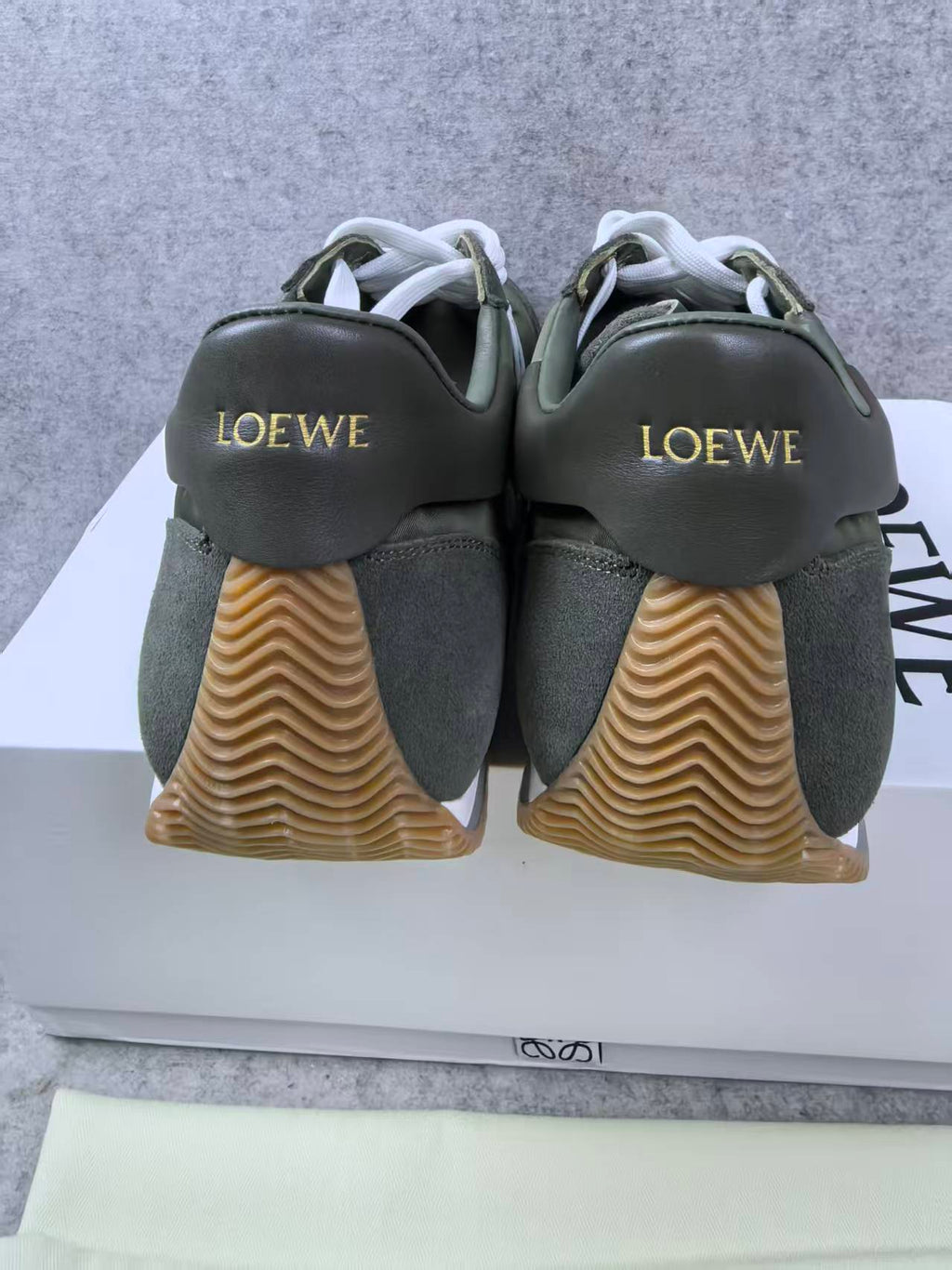 Loewe Flow Runner Sneakers – Dark Khaki